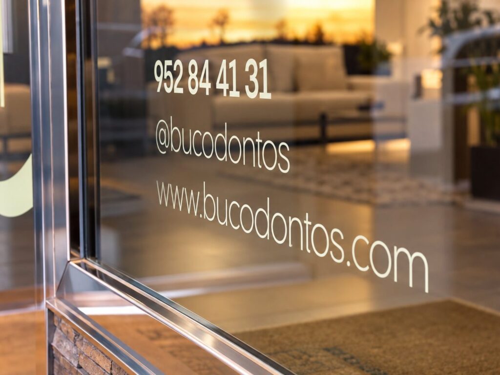 Contacto de Bucodontos para pedir la próxima revisión